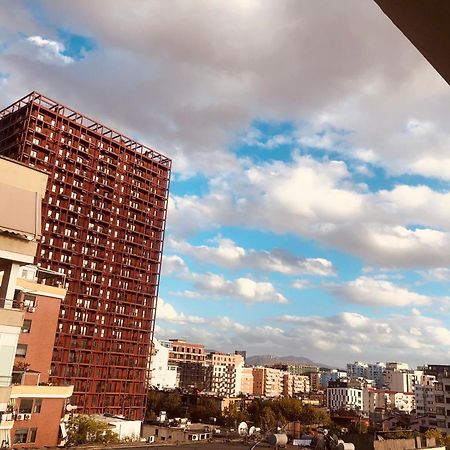Laureta Central Apartment Tirana Exteriör bild